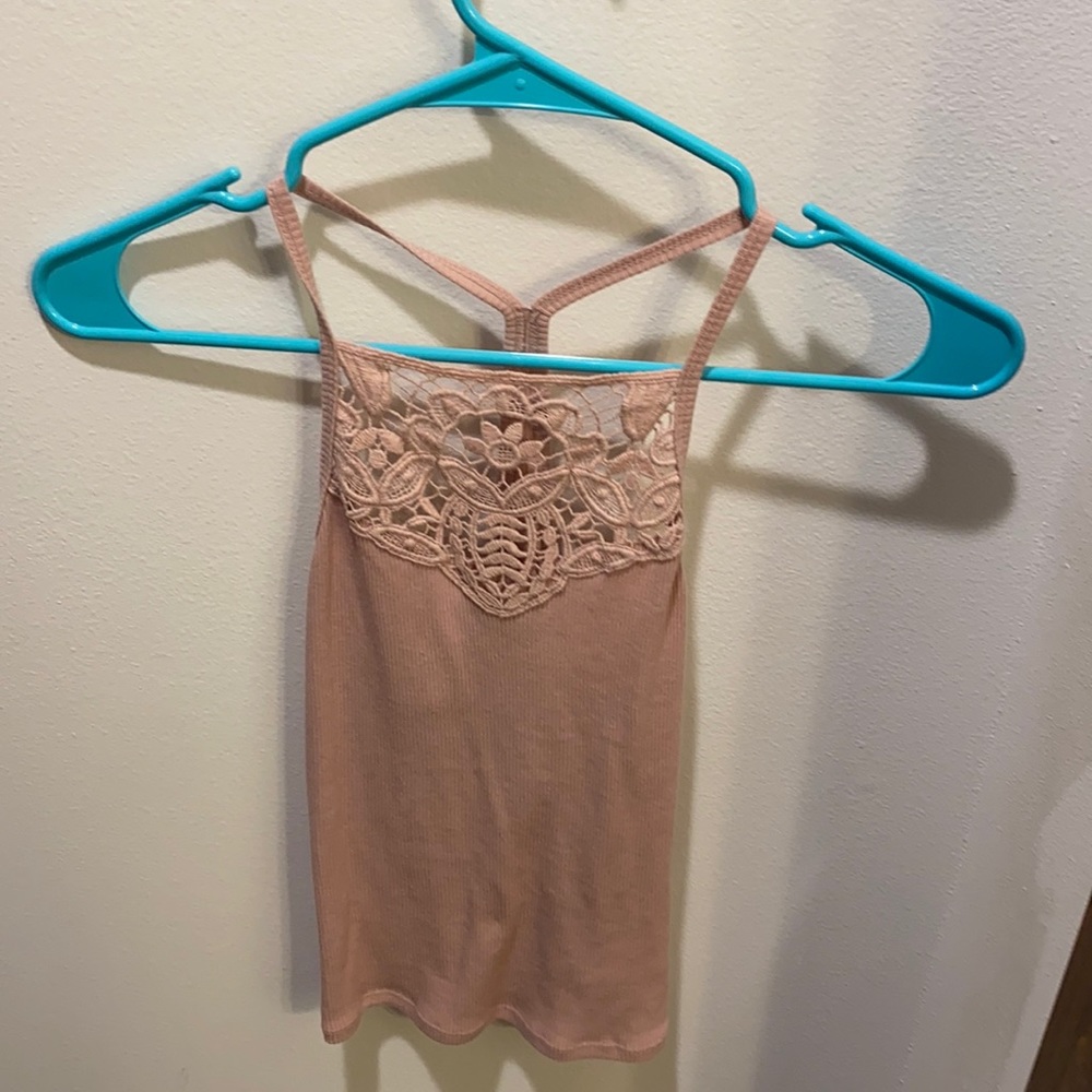 2 lace tanks